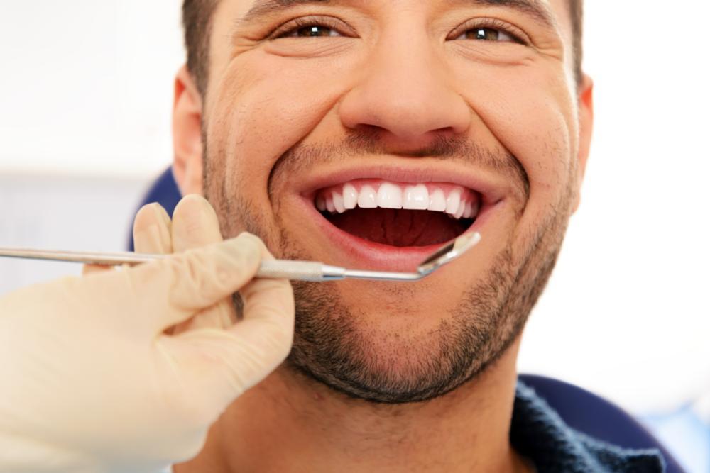 Extractions in Rockville, MD | Gladnick Family & Cosmetic Dentistry