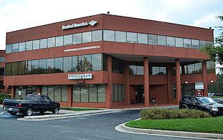 Building exterior of Gladnick Family & Cosmetic Dentistry in Rockville, MD